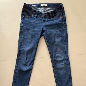 Madewell Maternity Skinny Jeans with side panels. Size 26.